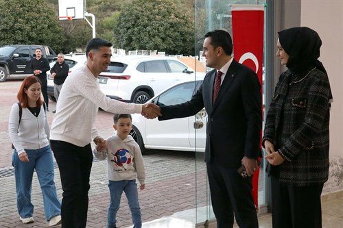 Kaymakamımız Musa Kazım ÇELİK, Şehit Yakınları ve Gazilerimiz İle Yetim ve Öksüz Çocuklarımızı İftar Yemeğinde Ağırladı